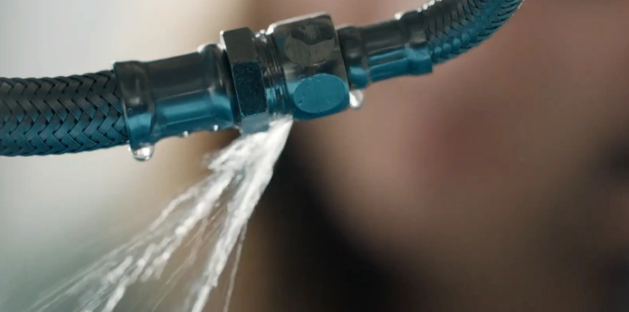 Burst pipe water leak repair Crossroads Bellevue WA